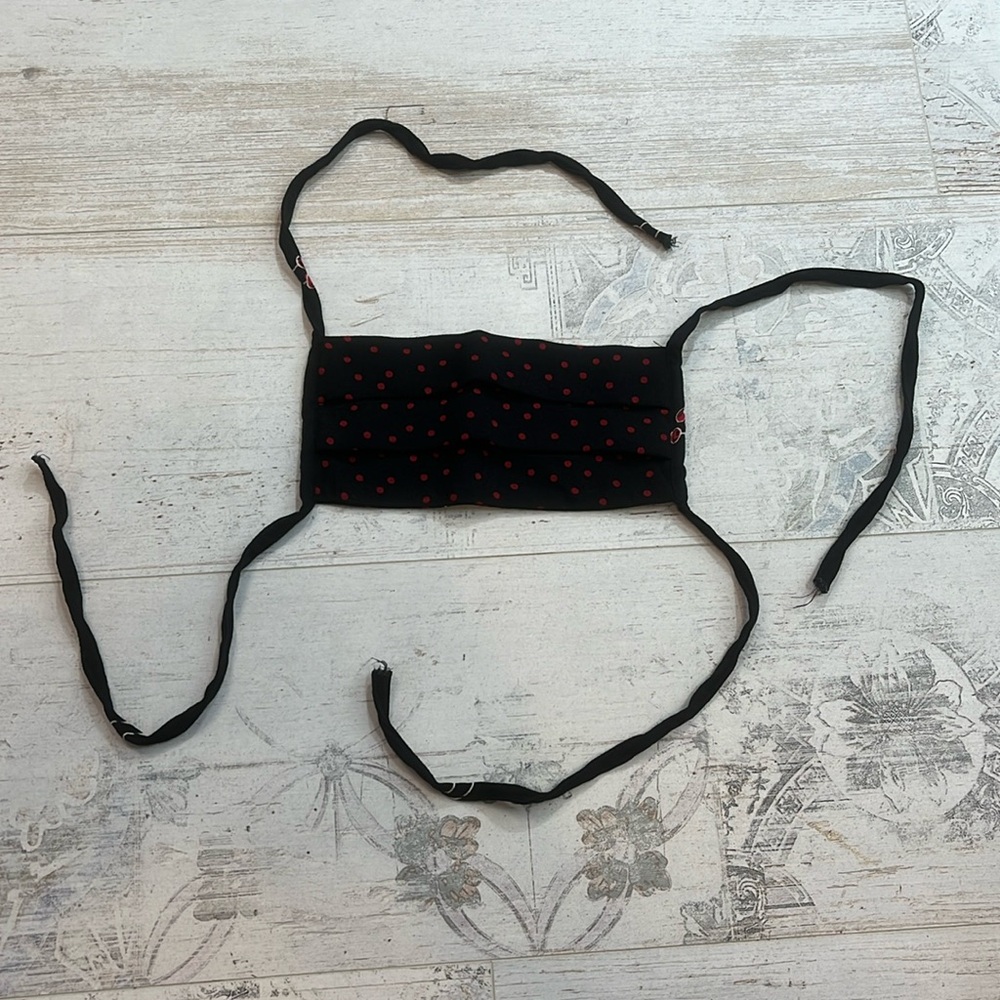 Reformation Black and Red Polka Dot Face Mask